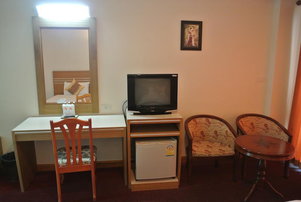 Chaikana Thani Hotel Phatthalung Buitenkant foto