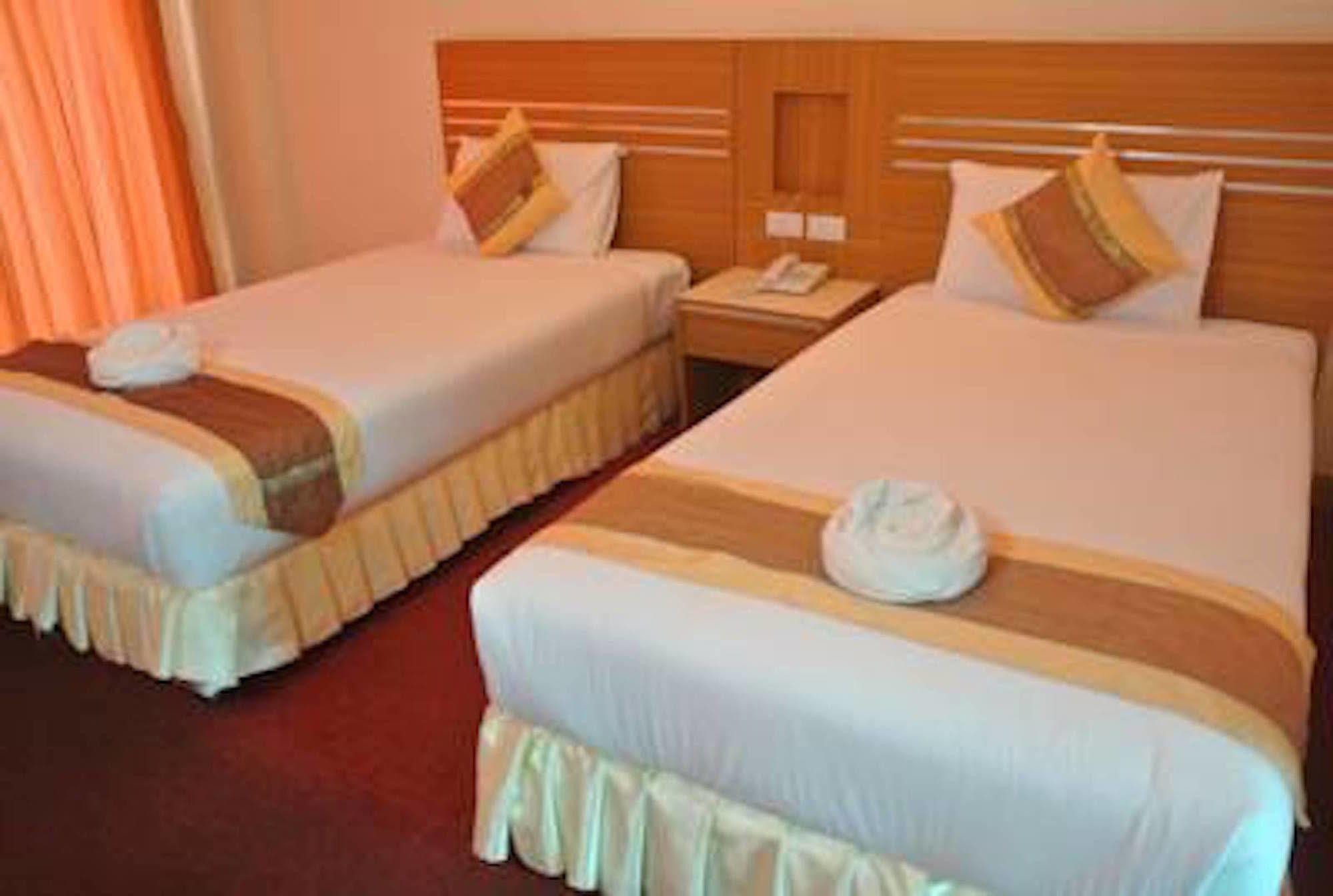 Chaikana Thani Hotel Phatthalung Buitenkant foto